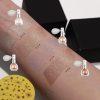 Highlighter Powder Spray - Glittery Shimmer for Face and Body - Image 5